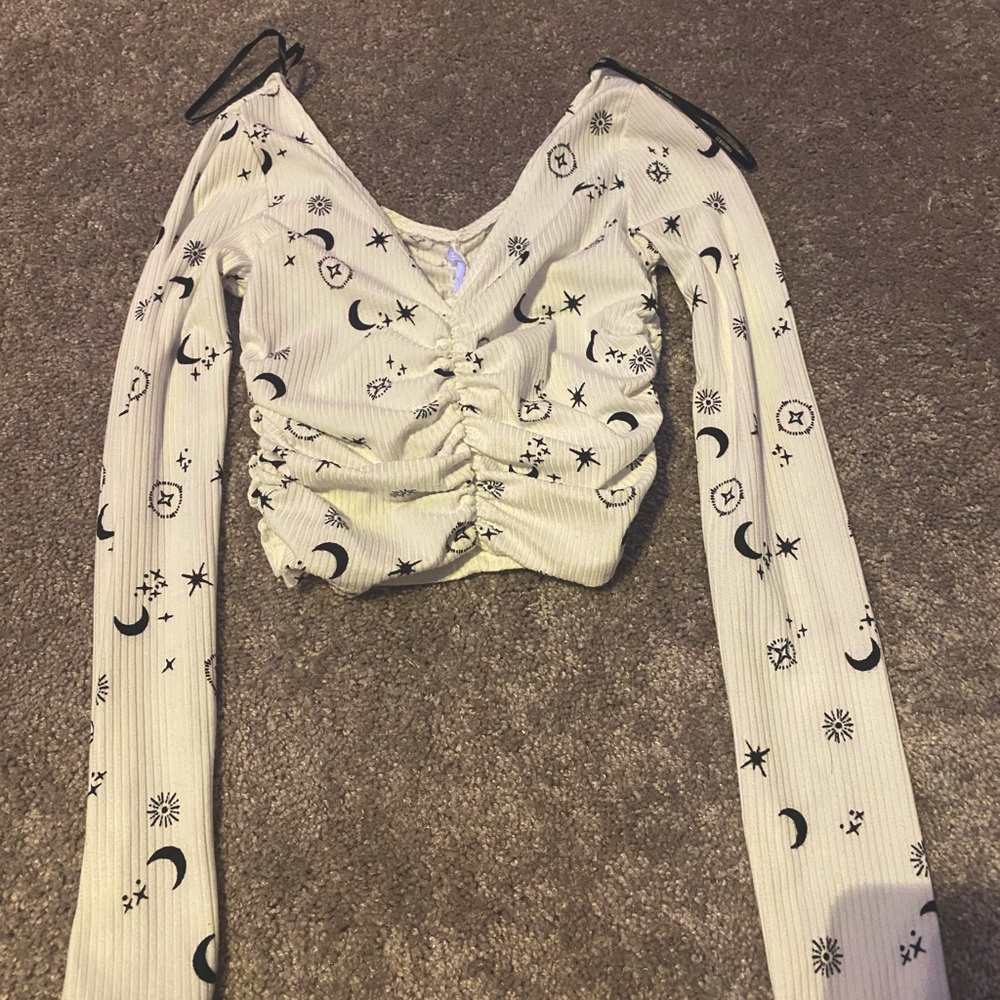 Forever 21 white cropped long sleeve